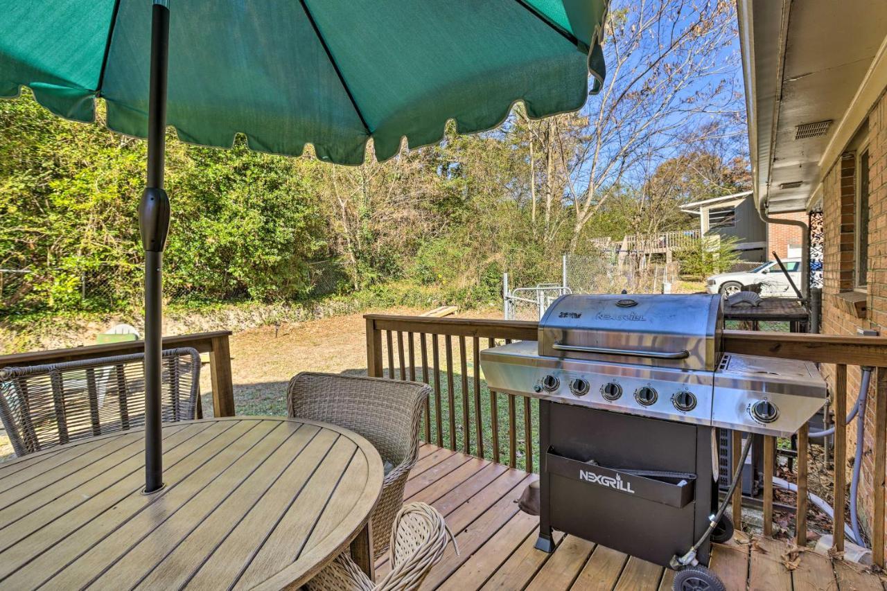 Modern Birmingham Escape With Yard And Fire Pit! Villa Exterior foto